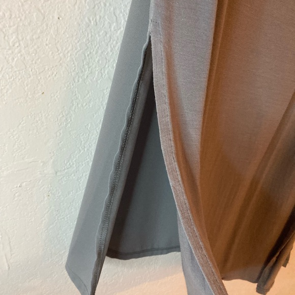 Express tunic size Small - Picture 3 of 5